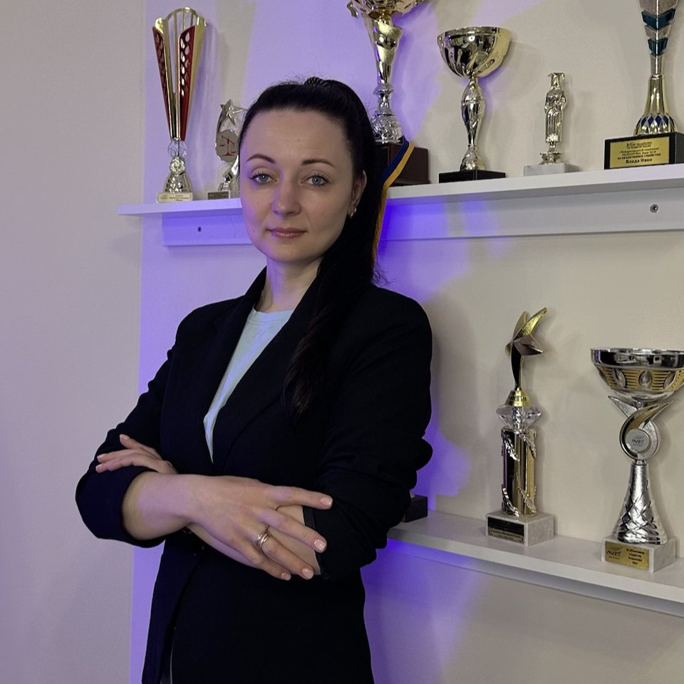 Які можливості дає професія майстра з нарощування вій